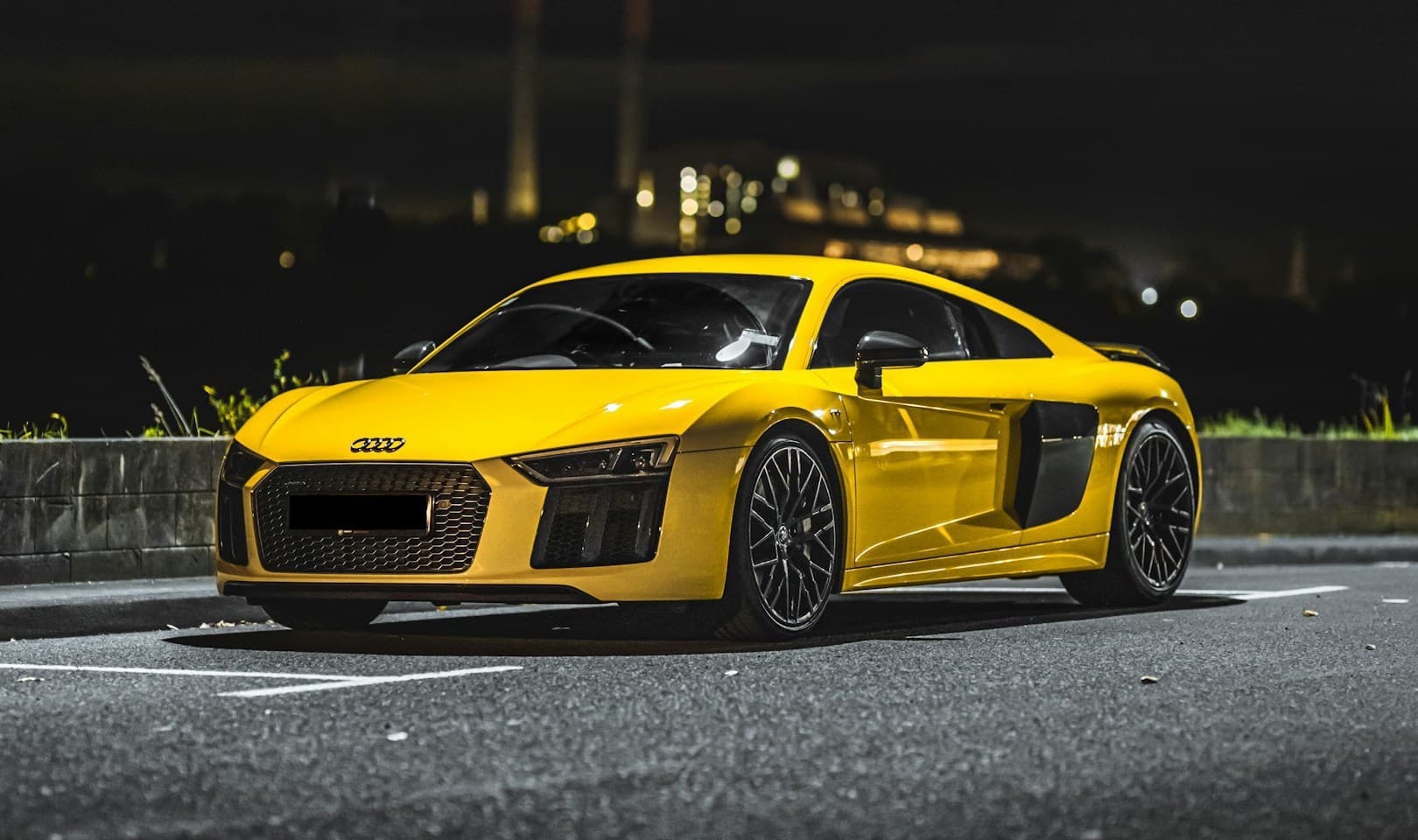 Audi R8 w tle